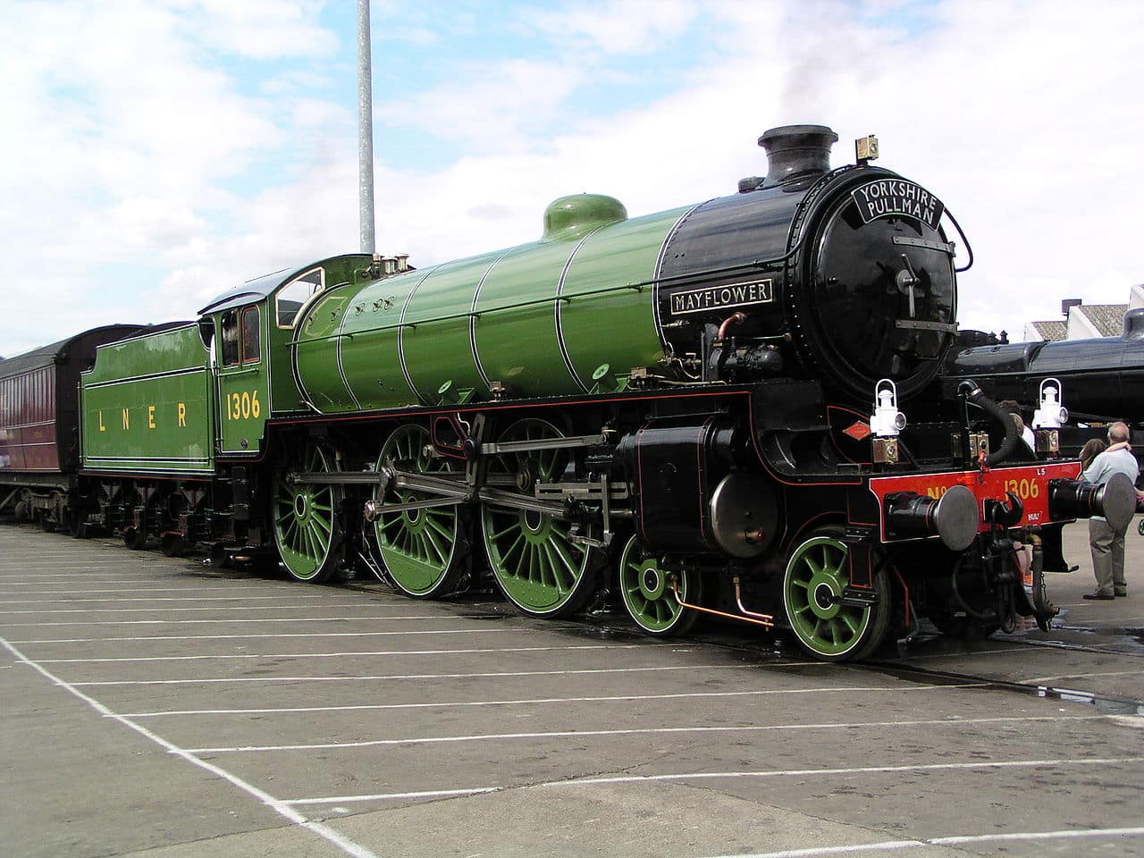 Mayflower train