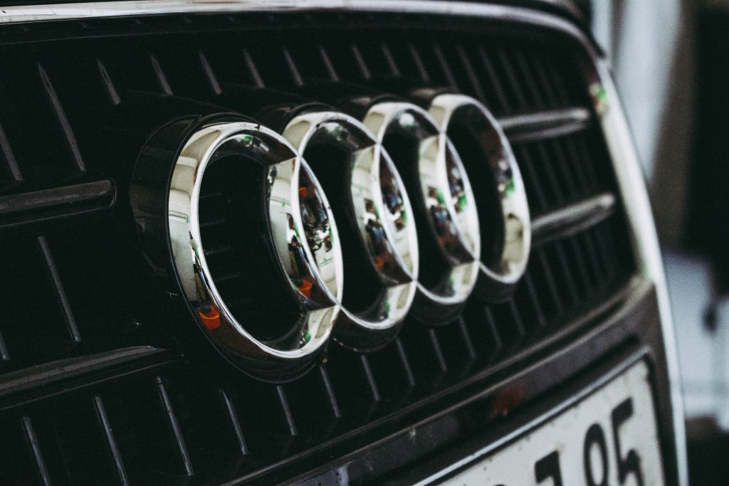 Audi indicators