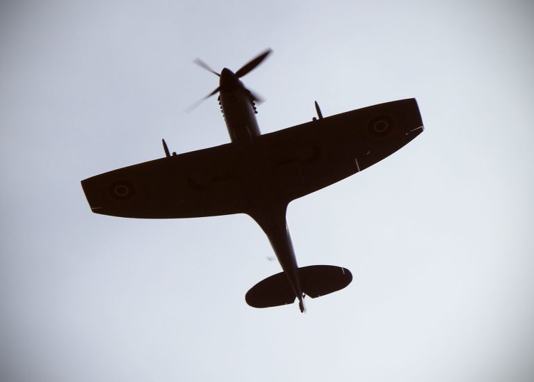 10 German Bombers to replace ‘offensive’ Three Lions England song