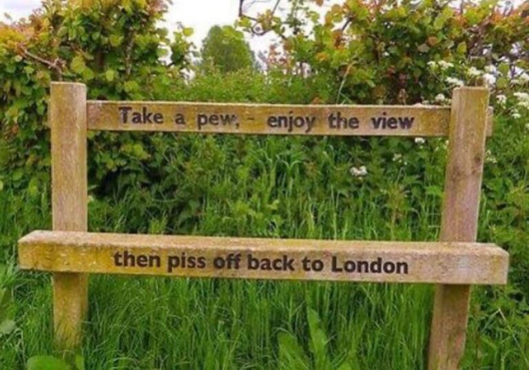 London tourists – Suffolk visits limited to twelve-hours