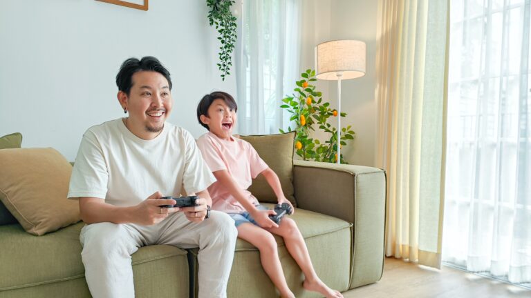 iGaming: A Modern Parenting Tool for Digital Literacy and Connection