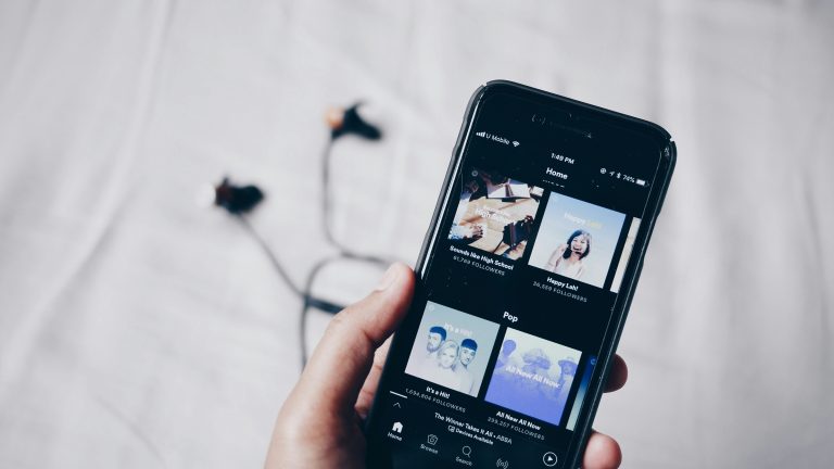 How Blockchain is Reshaping Online Entertainment
