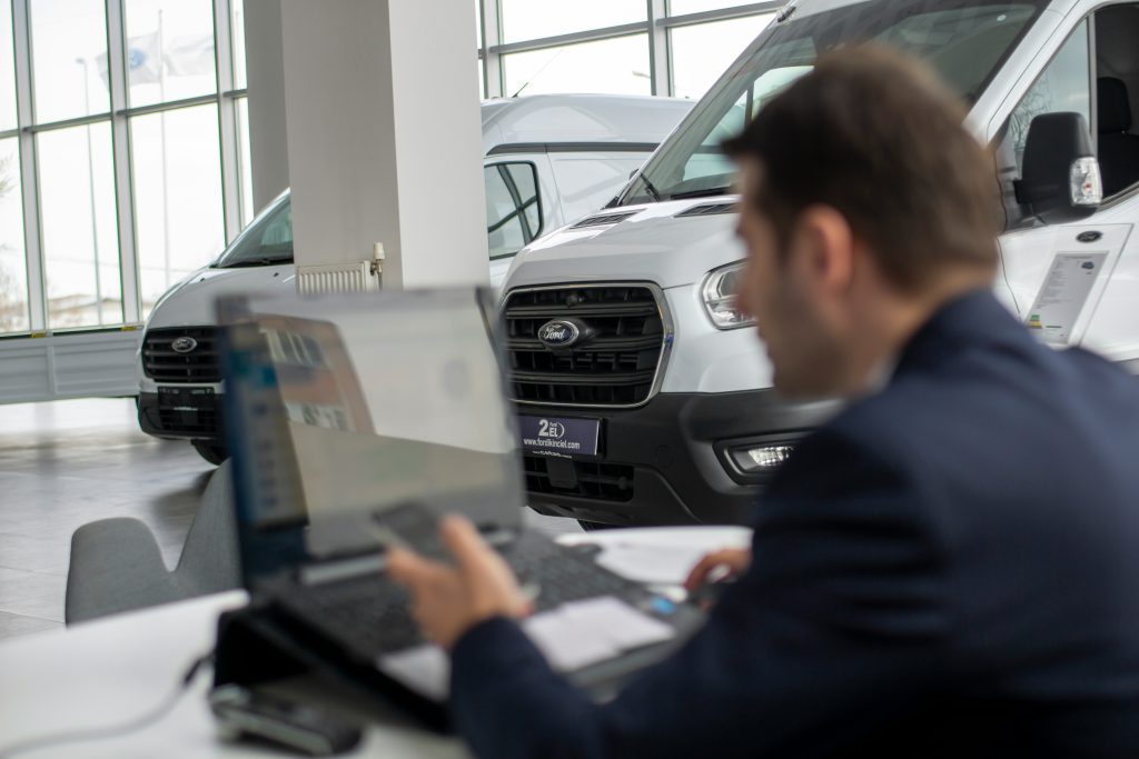 Why Telematics Helps Small Fleets Win Big