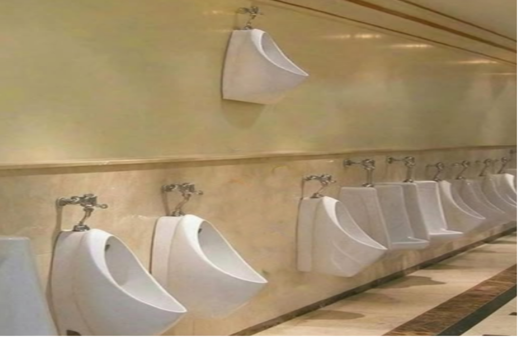 Liverpool striker stands tall while peeing at Anfield