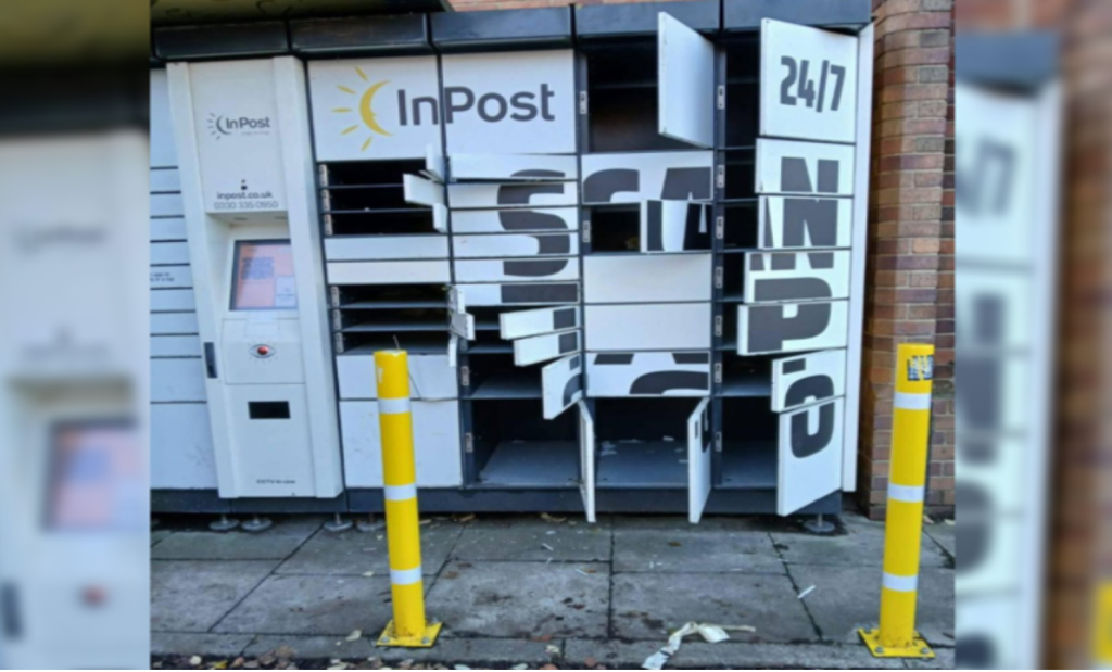 Crowbar Christmas: Thieves Ransack Delivery Lockers, Steal Xmas Gifts