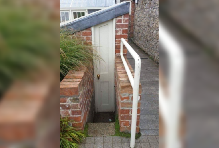 Ipswich Dieters Face Ultimate Challenge: Fitting Through the Front Door