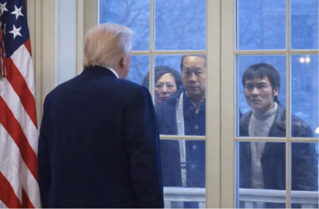 Trump foils Chinese spy ring on Whitehouse sightseeing tour